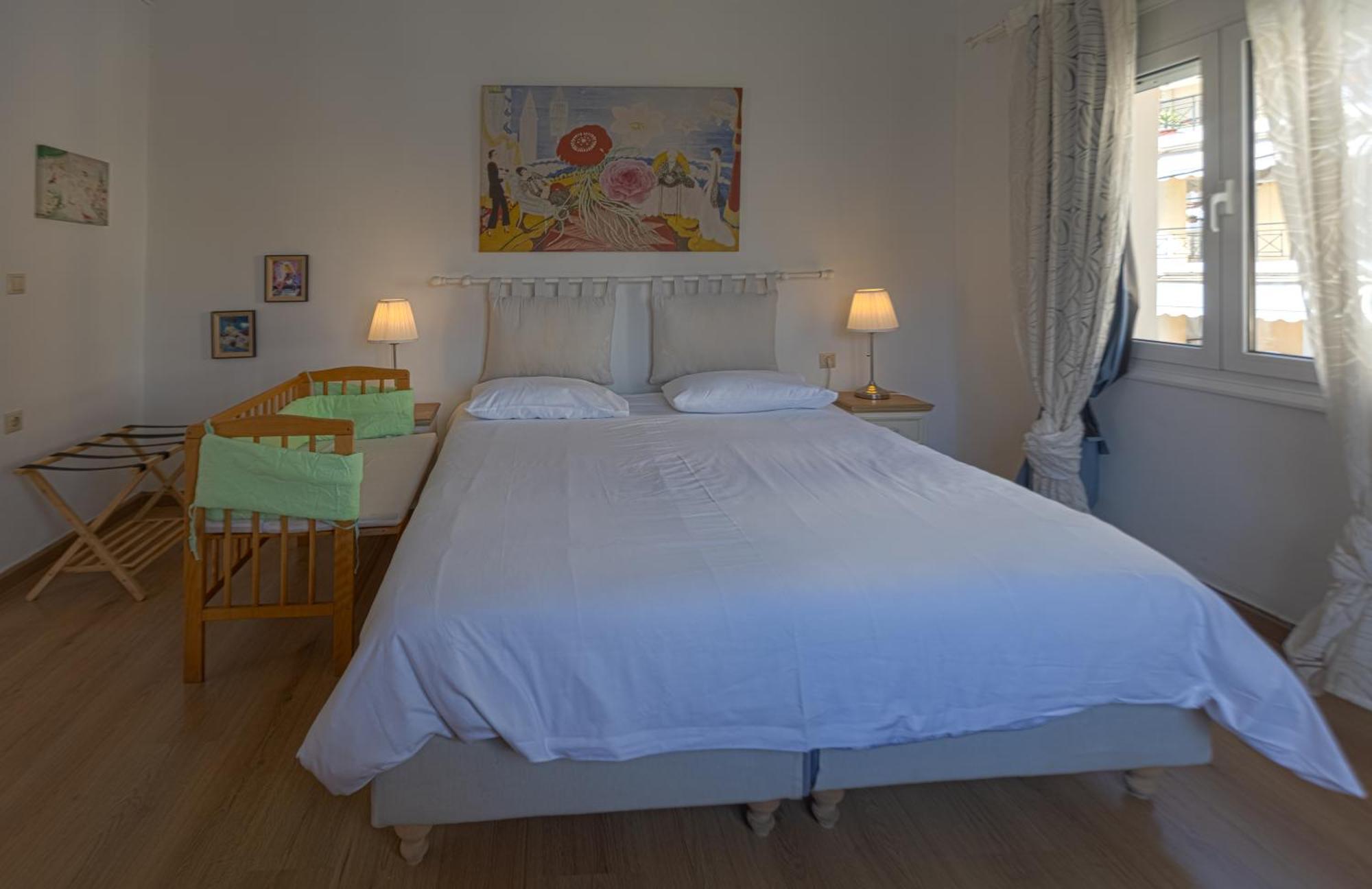 Apartament In And Out