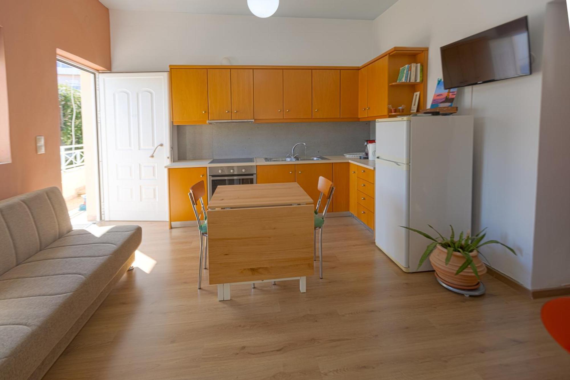 In And Out Apartament *