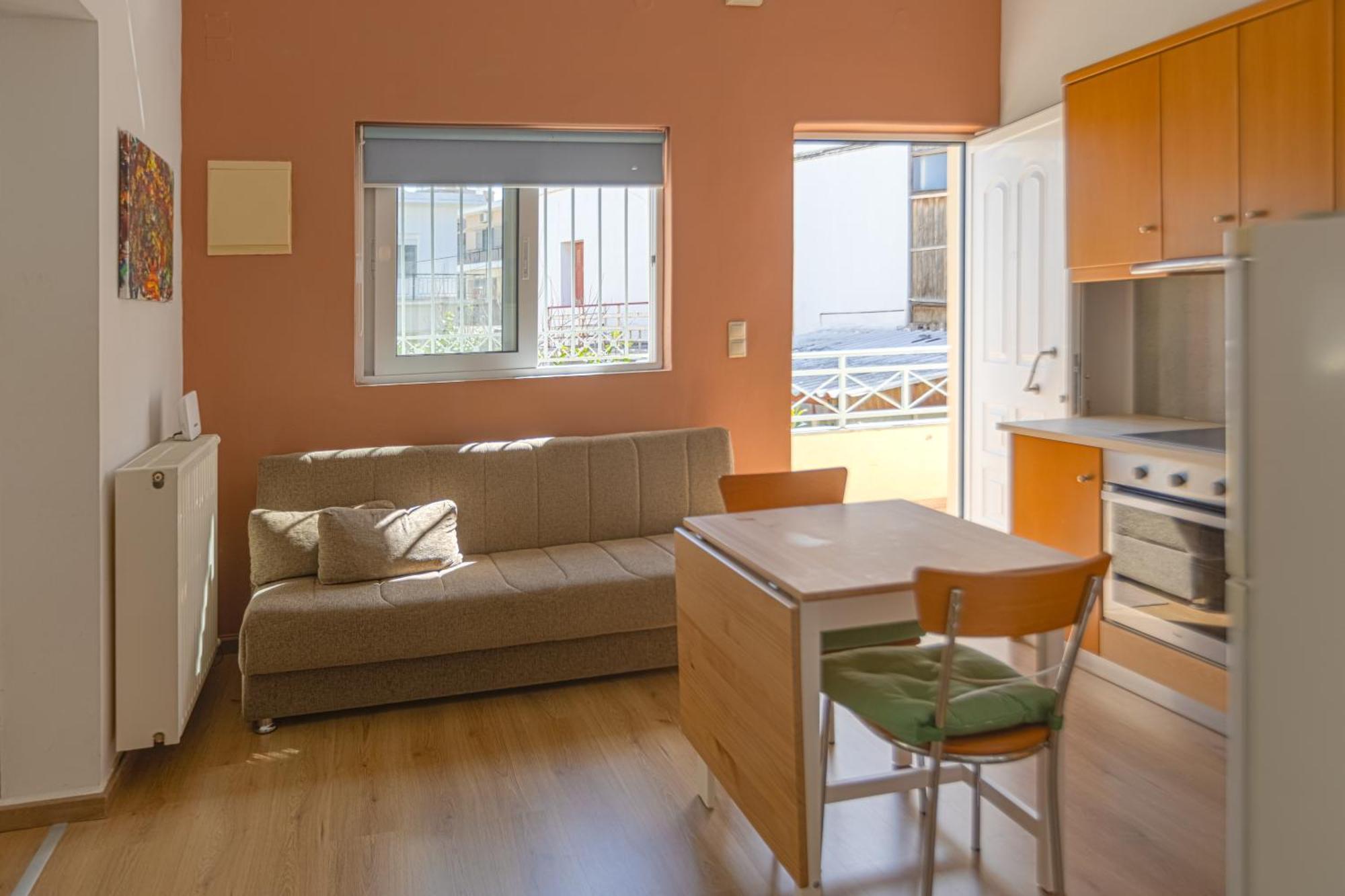 In And Out Apartament *